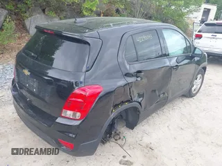 2020 Chevrolet Trax LS с VIN KL7CJKSB3LB324568, выставлен на аукционе IAAI как лот 42290043 с пробегом 56 146 миль миль и . История ставок и продаж доступна на DreamBid. Изображение 4.