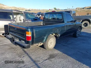 1994 Toyota Pickup with VIN JT4RN81A2R5194383, listed as a IAAI auction lot 41587661 with 262,153 mi miles and . Bid and sale history available at DreamBid. Image 4.