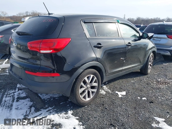 2016 Kia Sportage LX with VIN KNDPBCAC6G7853992, listed as a IAAI auction lot 41292698 with 106,803 mi miles and . Bid and sale history available at carsss.com. Image 4.