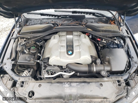 2004 BMW 5 Series 545iA with VIN WBANB33564B111040, listed as a Copart auction lot 83498654 with 100,176 mi miles and Salvage Title. Bid and sale history available at carsss.com. Image 11.