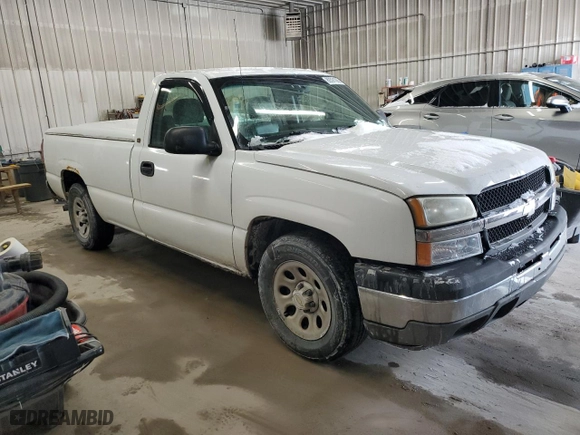 2005 Chevrolet Silverado 1500 Work Truck with VIN 1GCEC14X95Z180219, listed as a Copart auction lot 89391085 with 215,056 mi miles and Clean Title. Bid and sale history available at carsss.com. Image 4.