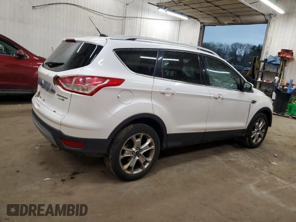 2014 Ford Escape Titanium with VIN 1FMCU9J94EUE52922, listed as a Copart auction lot 54731135 with 193,819 mi miles and Salvage Title. Bid and sale history available at carsss.com. Image 3.