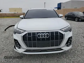 2020 Audi Q3 S line Premium z VIN WA1DECF31L1122011, wystawiony jako Copart lot #50725195 z przebiegiem 47 567 mil mil oraz Szkody całkowita. Historia ofert i sprzedaży dostępna na DreamBid. Obrazek 5.