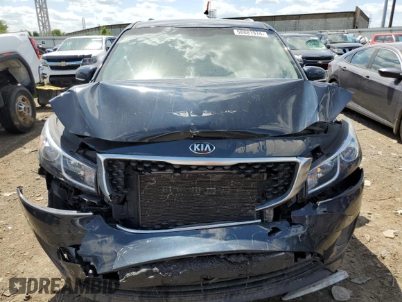 2016 Kia Sedona LX with VIN KNDMB5C10G6134592, listed as a Copart auction lot 56881974 with 137,797 mi miles and Salvage Title. Bid and sale history available at carsss.com. Image 5.