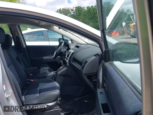 2008 Mazda 5 Sport with VIN JM1CR293380314345, listed as a IAAI auction lot 42156882 with 127,703 mi miles. Bid and sale history available at carsss.com. Image 5.