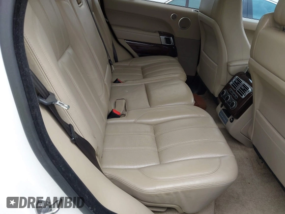 2017 Land Rover Range Rover HSE with VIN SALGS2FK2HA352914, listed as a IAAI auction lot 42344590 with 86,633 mi miles and . Bid and sale history available at DreamBid. Image 8.