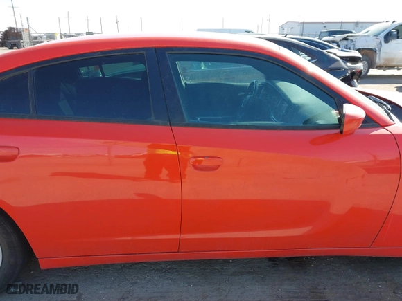 2017 Dodge Charger SE with VIN 2C3CDXBG0HH666923, listed as a IAAI auction lot 41625373 with 97,346 mi miles. Bid and sale history available at carsss.com. Image 13.