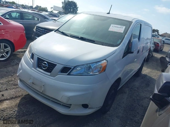 2021 Nissan NV200 Compact Cargo SV with VIN 3N6CM0KN0MK703779, listed as a IAAI auction lot 42006685 with 132,338 mi miles. Bid and sale history available at carsss.com. Image 2.