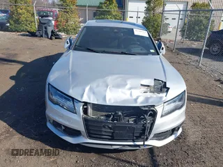 2014 Audi S7 Prestige with VIN WAUW2AFC6EN140766, listed as a IAAI auction lot 41780769 with 101,318 mi miles. Bid and sale history available at carsss.com. Image 6.