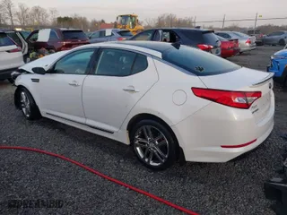 2013 Kia Optima SX w/Limited Pkg with VIN 5XXGR4A66DG249020, listed as a IAAI auction lot 41771425 with 44,000 mi miles. Bid and sale history available at carsss.com. Image 3.