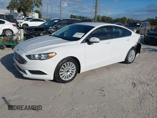 2017 Ford Fusion SE with VIN 3FA6P0HD6HR262443, listed as a IAAI auction lot 41041687 with 145,267 mi miles. Bid and sale history available at carsss.com. Image 2.