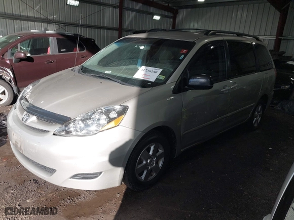 2010 Toyota Sienna CE with VIN 5TDKK4CC5AS301619, listed as a IAAI auction lot 41730180 with 177,117 mi miles. Bid and sale history available at carsss.com. Image 2.