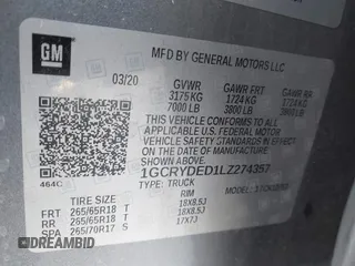 2020 Chevrolet Silverado 1500 LT with VIN 1GCRYDED1LZ274357, listed as a IAAI auction lot 41525824 with 58,572 mi miles. Bid and sale history available at carsss.com. Image 8.