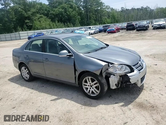 2007 Volkswagen Jetta 2.5 with VIN 3VWRG71K57M000611, listed as a Copart auction lot 55950635 with Not provided miles and Salvage title. Bid and sale history available at DreamBid. Image 14.
