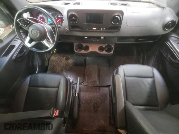 2021 Mercedes-Benz Sprinter with VIN W1Y4DBHY5MT050114, listed as a Copart auction lot 46588025 with 26,080 mi miles and Salvage Title. Bid and sale history available at DreamBid. Image 8.