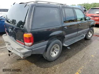 2000 Mercury Mountaineer with VIN 4M2DU66P2YUJ35413, listed as a Copart auction lot 52535624 with 343,752 mi miles and Salvage Title. Bid and sale history available at carsss.com. Image 3.