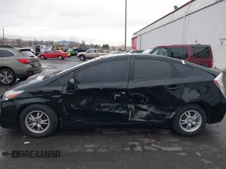 2010 Toyota Prius II with VIN JTDKN3DU0A0213542, listed as a IAAI auction lot 41698453 with 94,647 mi miles. Bid and sale history available at carsss.com. Image 6.