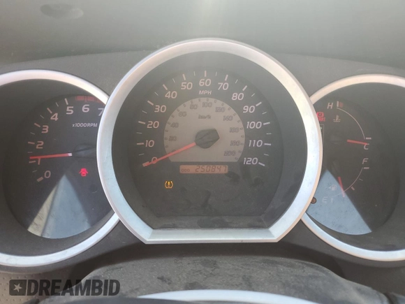 2006 Toyota Tacoma with VIN 5TELU42N76Z303612, listed as a Copart auction lot 60866035 with 250,847 mi miles and Salvage title. Bid and sale history available at DreamBid. Image 9.