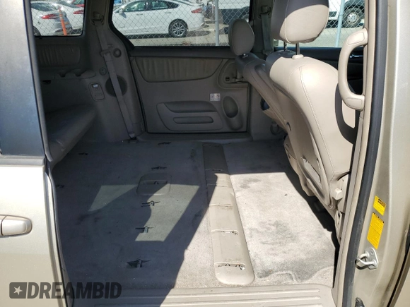 2004 Toyota Sienna XLE with VIN 5TDBA22C24S001405, listed as a Copart auction lot 56316385 with 293,077 mi miles and Clean Title. Bid and sale history available at DreamBid. Image 11.