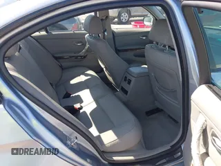 2009 BMW 3 Series 328i with VIN WBAPH77509NM27323, listed as a IAAI auction lot 41991774 with 96,217 mi miles. Bid and sale history available at carsss.com. Image 8.