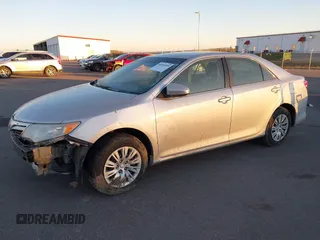 2013 Toyota Camry L with VIN 4T1BF1FK1DU272007, listed as a IAAI auction lot 40955929 with 157,042 mi miles. Bid and sale history available at carsss.com. Image 18.