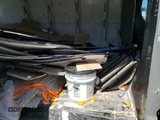 2006 Chevrolet Express Cargo с VIN 1GCGG25VX61101124, выставлен на аукционе Copart как лот 56374765 с пробегом 236 178 миль миль и Списание • Salvage title. История ставок и продаж доступна на DreamBid. Изображение 11.