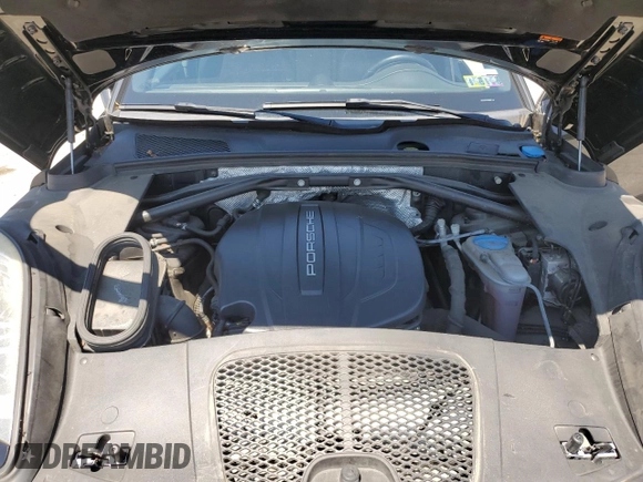 2017 Porsche Macan z VIN WP1AA2A51HLB02455, wystawiony jako Copart lot #65446845 z przebiegiem 74 195 mil mil oraz Szkoda całkowita • Salvage title. Historia ofert i sprzedaży dostępna na DreamBid. Obrazek 12.