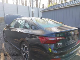 2022 Volkswagen Jetta GLI Autobahn with VIN 3VW1T7BU4NM015204, listed as a IAAI auction lot 42098210 with 29,993 mi miles and . Bid and sale history available at DreamBid. Image 12.