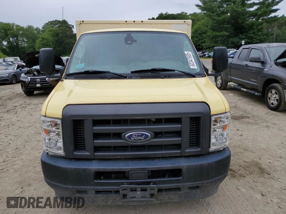 2021 Ford Econoline Cargo with VIN 1FDXE4FN2MDC34418, listed as a Copart auction lot 62347935 with 88,788 mi miles and Clean title. Bid and sale history available at DreamBid. Image 5.