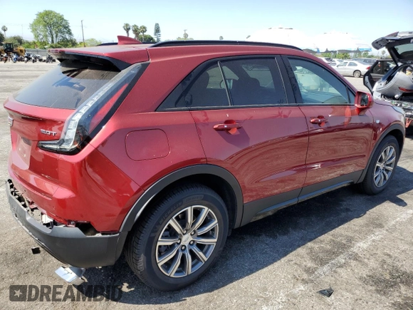 2019 Cadillac XT4 FWD Sport with VIN 1GYFZER4XKF167897, listed as a Copart auction lot 59224635 with 37,770 mi miles and Salvage title. Bid and sale history available at DreamBid. Image 3.