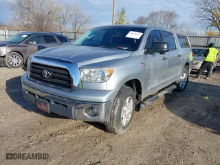 2008 Toyota Tundra 4WD Truck with VIN 5TBDV541X8S504933, listed as a IAAI auction lot 41661167 with 162,643 mi miles. Bid and sale history available at carsss.com. Image 17.