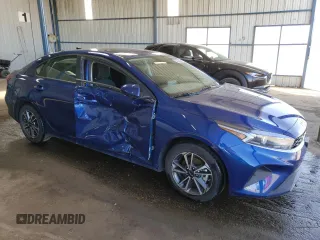 2024 Kia Forte LXS with VIN 3KPF24AD8RE786549, listed as a Copart auction lot 49498475 with 35,540 mi miles and Non Repairable. Bid and sale history available at carsss.com. Image 4.