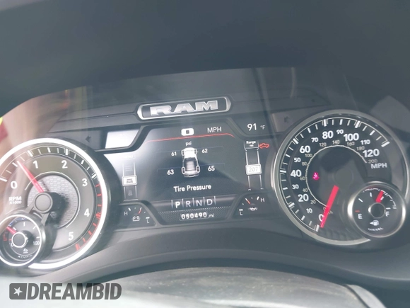 2022 Ram 2500 Laramie with VIN 3C6UR5FL7NG282895, listed as a IAAI auction lot 41902088 with 50,490 mi miles and . Bid and sale history available at DreamBid. Image 7.