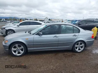 2005 BMW 3 Series 325i with VIN WBAET37485NJ91293, listed as a IAAI auction lot 41714734 with 170,996 mi miles. Bid and sale history available at carsss.com. Image 14.