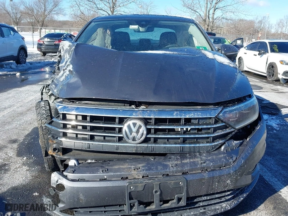 2019 Volkswagen Jetta SEL Premium with VIN 3VWG57BU9KM068495, listed as a IAAI auction lot 41263539 with 92,337 mi miles. Bid and sale history available at carsss.com. Image 12.