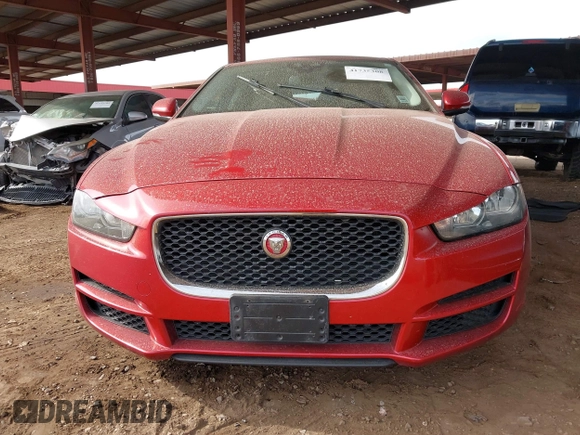 2017 Jaguar XE 35t Prestige with VIN SAJAK4BV6HA956301, listed as a IAAI auction lot 41735308 with 81,280 mi miles. Bid and sale history available at carsss.com. Image 12.
