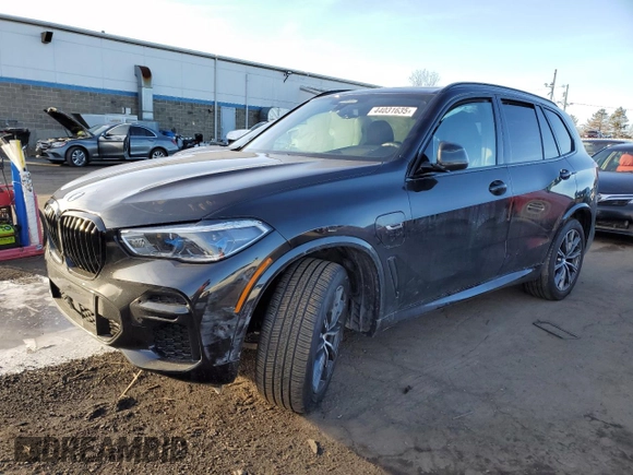 2023 BMW X5 xDrive45e with VIN 5UXTA6C08P9R93373, listed as a Copart auction lot 44031635 with 0 mi miles and Salvage Title. Bid and sale history available at carsss.com. Image 1.