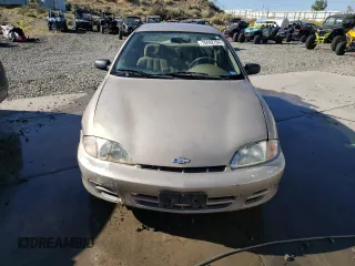 2000 Chevrolet Cavalier LS z VIN 1G1JF5246Y7310844, wystawiony jako Copart lot #70492794 z przebiegiem Nie podano mil oraz Szkoda całkowita • Salvage title. Historia ofert i sprzedaży dostępna na DreamBid. Obrazek 5.