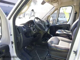2019 Ram ProMaster Cargo Van with VIN 3C6TRVBG0KE516743, listed as a IAAI auction lot 41665119 with 210,606 mi miles. Bid and sale history available at carsss.com. Image 19.