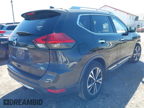 2017 Nissan Rogue SL with VIN JN8AT2MT8HW395084, listed as a IAAI auction lot 41858587 with 219,849 mi miles and . Bid and sale history available at DreamBid. Image 4.