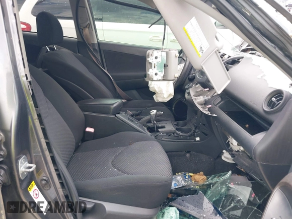 2011 Toyota RAV4 Sport с VIN JTMWF4DV3B5037118, выставлен на аукционе IAAI как лот 42383108 с пробегом 157 320 миль миль и . История ставок и продаж доступна на DreamBid. Изображение 5.