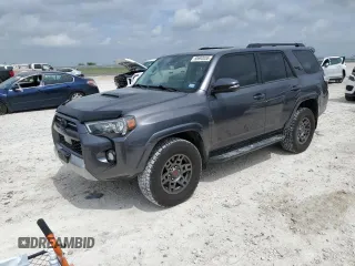 2020 Toyota 4Runner SR5 with VIN JTEBU5JR9L5752726, listed as a Copart auction lot 50693055 with 234,906 mi miles and Clean title. Bid and sale history available at DreamBid. Image 1.
