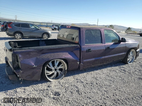2005 Chevrolet Silverado 1500 with VIN 2GCFC13T251325270, listed as a Copart auction lot 75061414 with Not Provided miles and Salvage Title. Bid and sale history available at DreamBid. Image 3.