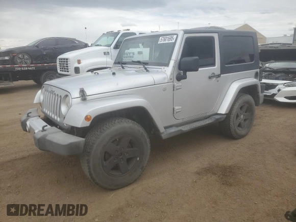 2010 Jeep Wrangler Sahara z VIN 1J4GA5D18AL182858, wystawiony jako Copart lot #57601695 z przebiegiem Nie podano mil oraz Czysty tytuł • Clean title. Historia ofert i sprzedaży dostępna na DreamBid. Obrazek 1.