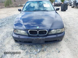 2003 BMW 5 Series 525iA with VIN WBADT43403G028405, listed as a IAAI auction lot 41850292 with 145,752 mi miles. Bid and sale history available at carsss.com. Image 12.