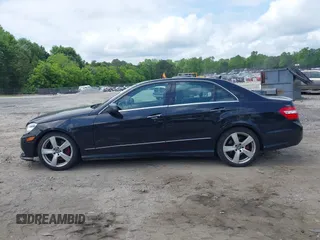 2011 Mercedes-Benz E 350 Luxury z VIN WDDHF8HB0BA269785, wystawiony jako IAAI lot #42120896 z przebiegiem 170 433 mil mil oraz . Historia ofert i sprzedaży dostępna na DreamBid. Obrazek 14.