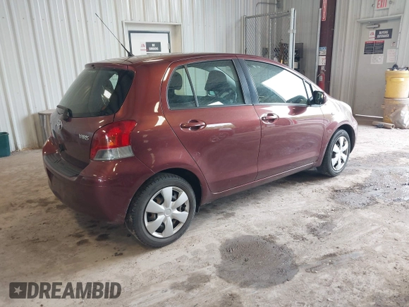 2010 Toyota Yaris z VIN JTDKT4K37A5289171, wystawiony jako IAAI lot #42436707 z przebiegiem 118 810 mil mil oraz . Historia ofert i sprzedaży dostępna na DreamBid. Obrazek 4.