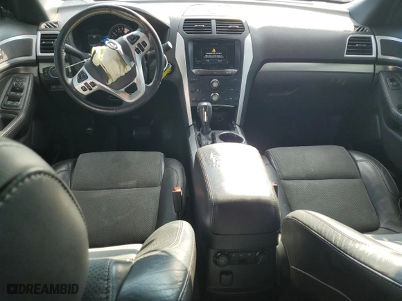 2015 Ford Explorer XLT with VIN 1FM5K7D81FGA83233, listed as a Copart auction lot 88721345 with 154,708 mi miles and Salvage Title. Bid and sale history available at carsss.com. Image 8.