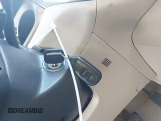 2003 Toyota Highlander z VIN JTEGD21A030070166, wystawiony jako IAAI lot #42348887 z przebiegiem 230 994 mil mil oraz . Historia ofert i sprzedaży dostępna na DreamBid. Obrazek 11.