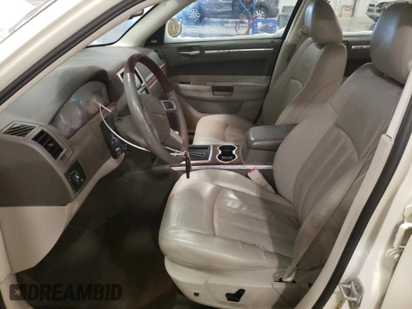 2008 Chrysler 300 C with VIN 2C3LK63H78H120899, listed as a Copart auction lot 44246265 with 147,844 mi miles and Salvage Title. Bid and sale history available at carsss.com. Image 7.
